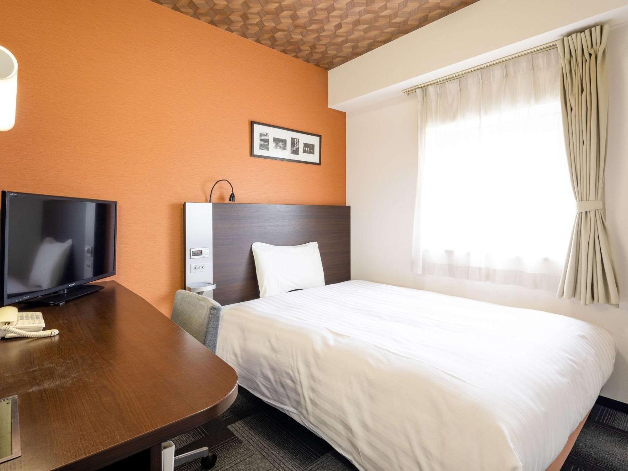 Comfort Hotel Kurosaki Кіта-Кюшю Екстер'єр фото